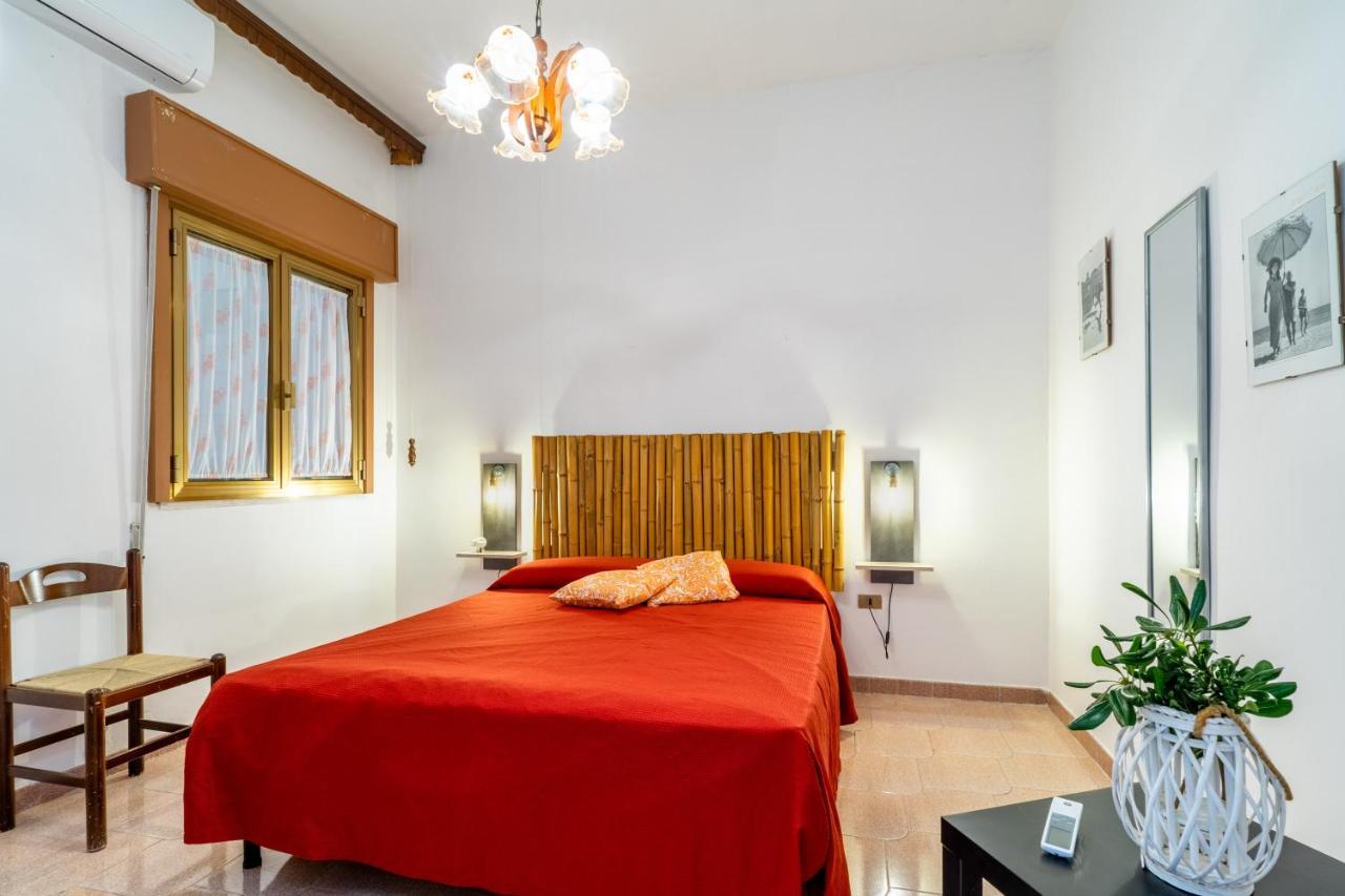 Villetta Lido Canne Torre Lapillo Exterior photo