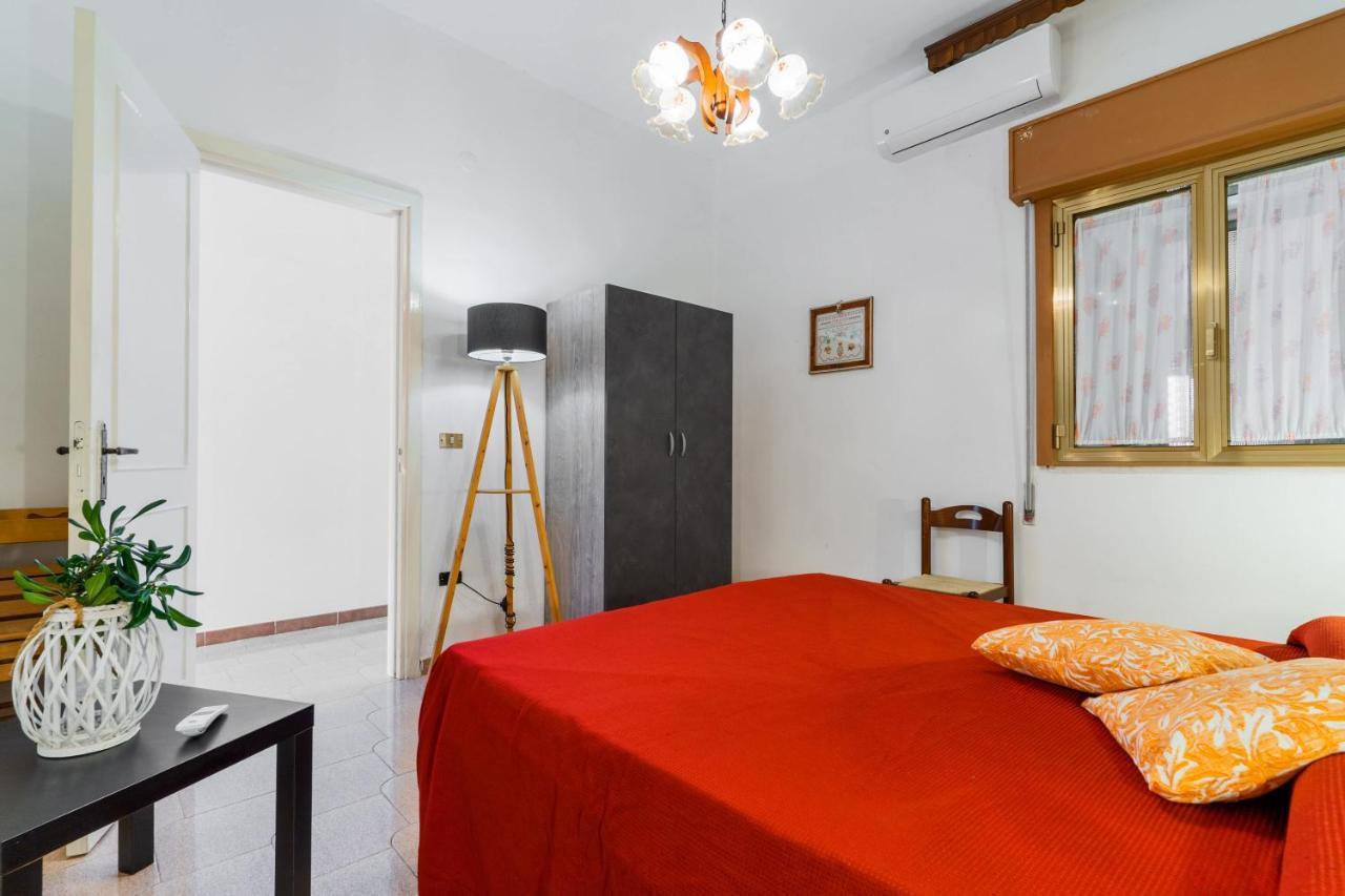 Villetta Lido Canne Torre Lapillo Exterior photo
